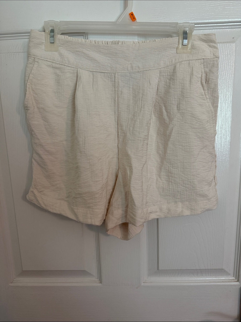A New Day Women's Cream Lightweight Linen-Blend Shorts small
